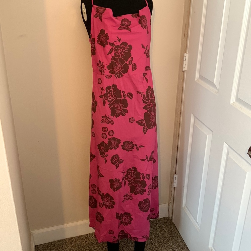 Adjustable lightweight summer dress